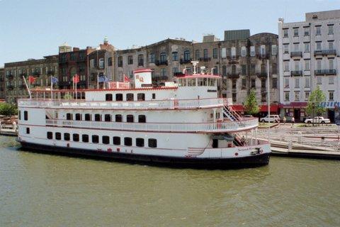 D3. FERRY BOAT DOCKED ON RIVER STREET
